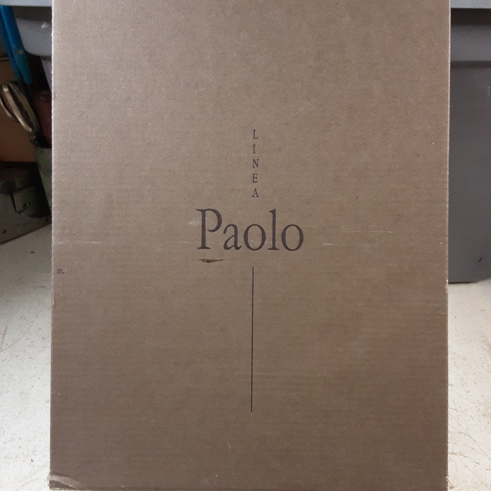 Linea Paolo empty shoe box Magic L size M 7